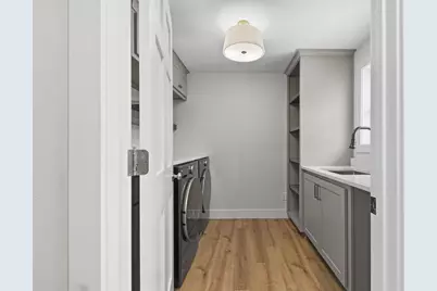 1545 Fox Court, Green Bay, WI 54313 - Photo 37