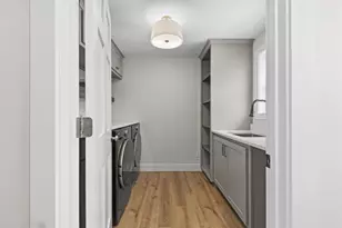 1545 Fox Ct, Green Bay, WI 54313 - Photo 37