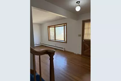 1929 Indian Point Road, Oshkosh, WI 54901 - Photo 5