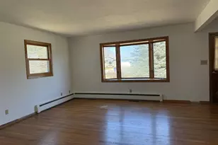 1929 Indian Point Rd, Oshkosh, WI 54901 - Photo 7