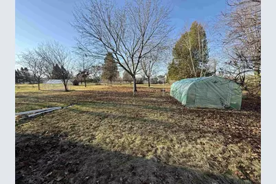 1929 Indian Point Road, Oshkosh, WI 54901 - Photo 27