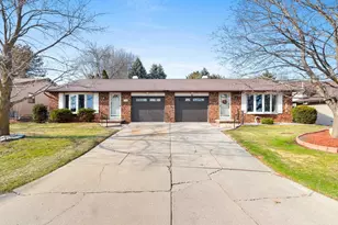 2796 Cormier Rd, Green Bay, WI 54313 - Photo 3