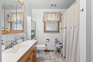 2796 Cormier Rd, Green Bay, WI 54313 - Photo 17