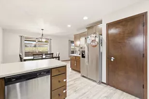 704 Alyssa St, Kaukauna, WI 54130 - Photo 7