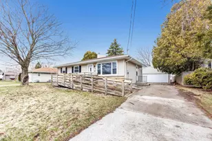 4018 Custer St, Manitowoc, WI 54220 - Photo 25