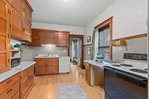 1354 W 2nd St, Appleton, WI 54914 - Photo 15