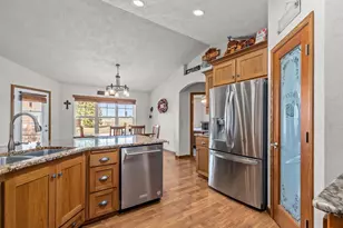 W5284 Waterview Dr, Sherwood, WI 54169 - Photo 9