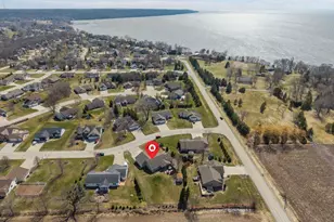 W5284 Waterview Dr, Sherwood, WI 54169 - Photo 3