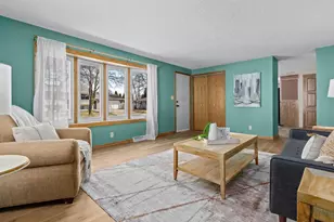 121 S Schaefer St, Appleton, WI 54915 - Photo 7