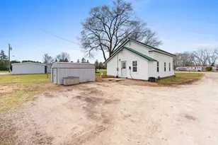 N9003 Lakeshore Dr, Van Dyne, WI 54979 - Photo 29