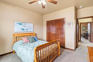 3383 Hawkeye Ct, Suamico, WI 54313 - Photo 29