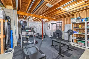 3383 Hawkeye Ct, Suamico, WI 54313 - Photo 41