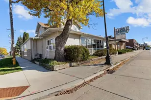 754 N Main St, Oshkosh, WI 54901 - Photo 1