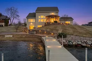 2949 Seafarer Way, Suamico, WI 54173 - Photo 89