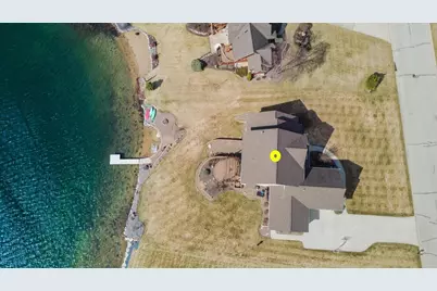 2949 Seafarer Way, Suamico, WI 54173 - Photo 79