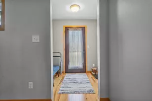 4726 Hessel Ct, Manitowoc, WI 54220 - Photo 7