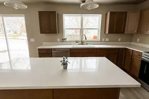 426 Village Ln, Ripon, WI 54971 - Photo 5