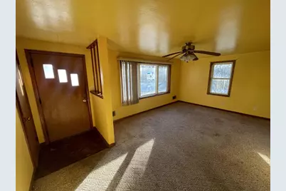 492 Cottage Grove Avenue, Green Bay, WI 54304 - Photo 5