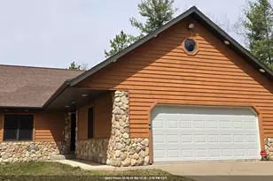 16245 Crestview Dr, Riverview, WI 54149 - Photo 1