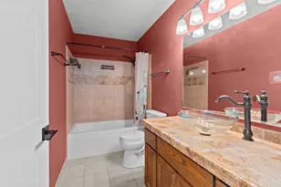 1342 Inverness Ln, Neenah, WI 54956 - Photo 11