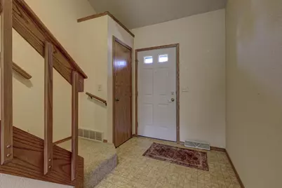 2895 W 4th Street, Appleton, WI 54914 - Photo 7