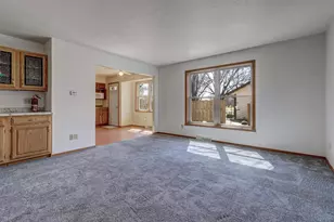 2895 W 4th St, Appleton, WI 54914 - Photo 9