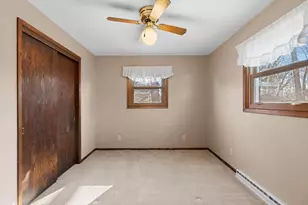 2245 Larkspur Dr, Appleton, WI 54915 - Photo 29