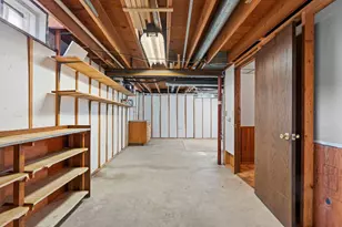 2245 Larkspur Dr, Appleton, WI 54915 - Photo 41