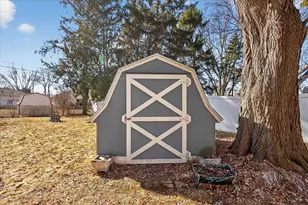 218 Longview Ave, Green Bay, WI 54301 - Photo 51