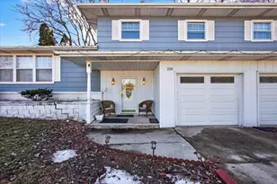 218 Longview Ave, Green Bay, WI 54301 - Photo 1