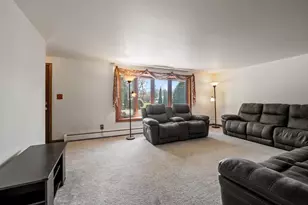 2070 W Point Terrace, Green Bay, WI 54304 - Photo 11