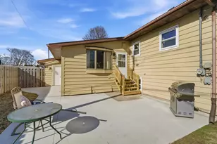 1223 W Grant St, Appleton, WI 54914 - Photo 25