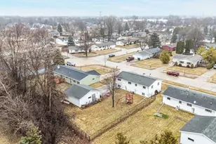 827 Heritage Trail, Oshkosh, WI 54904 - Photo 29