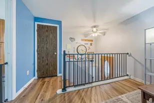 827 Heritage Trail, Oshkosh, WI 54904 - Photo 3