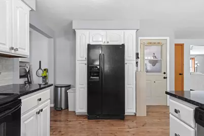 2562 Libal Street, Green Bay, WI 54301 - Photo 15