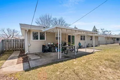 2562 Libal Street, Green Bay, WI 54301 - Photo 31