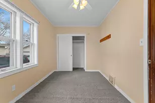 811 Harvey St, Green Bay, WI 54302 - Photo 17