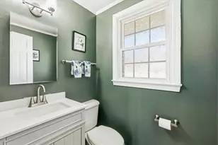 1427 Springdale Ln, Green Bay, WI 54304 - Photo 15