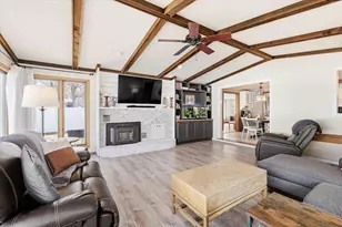 1427 Springdale Ln, Green Bay, WI 54304 - Photo 13