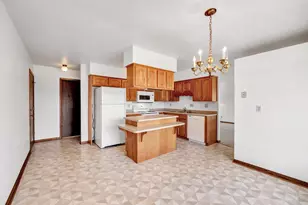 1559 Langlade Ave, Green Bay, WI 54304 - Photo 5