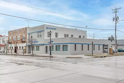 831 Michigan Avenue, Sheboygan, WI 53081 - Photo 3