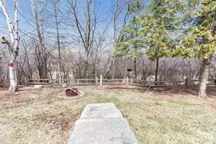 1202 Red Maple Rd, De Pere, WI 54115 - Photo 25