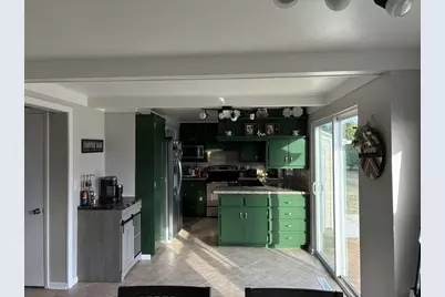 1646 Loretta Lane, Green Bay, WI 54302 - Photo 11