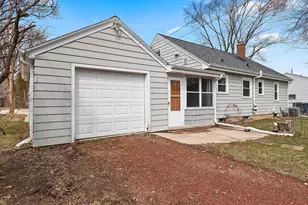 3107 S Webster Ave, Green Bay, WI 54301 - Photo 45