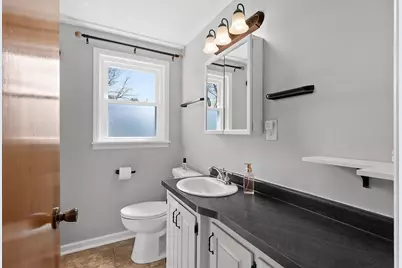 3107 S Webster Avenue, Green Bay, WI 54301 - Photo 13