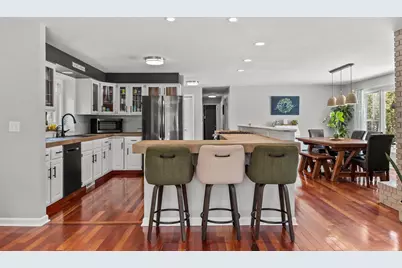 1866 Cliffview Court, Oshkosh, WI 54901 - Photo 13