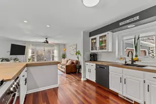 1866 Cliffview Ct, Oshkosh, WI 54901 - Photo 17