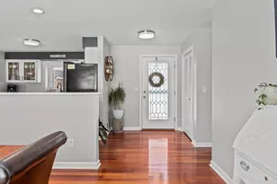 1866 Cliffview Ct, Oshkosh, WI 54901 - Photo 5