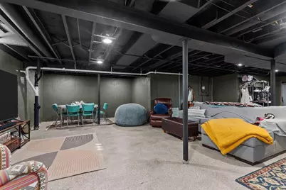 1866 Cliffview Court, Oshkosh, WI 54901 - Photo 35