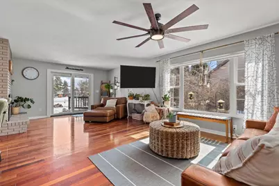 1866 Cliffview Court, Oshkosh, WI 54901 - Photo 9